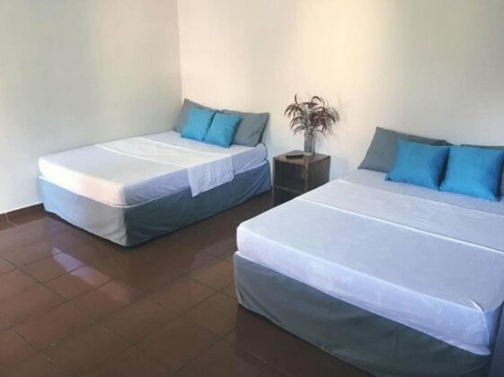 El Sunzalito Hotel - Photo4