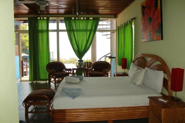 Kayu Resort & Restaurant - Photo2