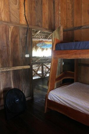Pelicano Surf Lodge - Photo5