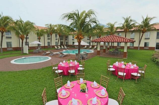 Comfort Inn Real La Union - Photo2