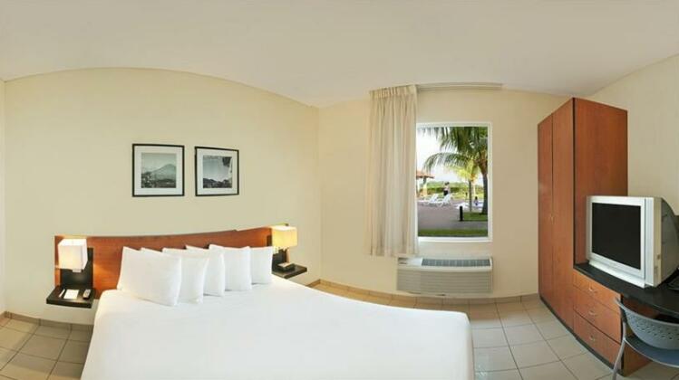 Comfort Inn Real La Union - Photo5