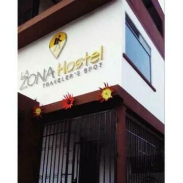 La Zona Hostel