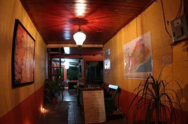 Juancito's Mango Inn - Photo3