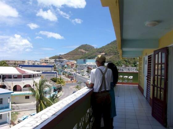 Eduardo's Inn - Photo4
