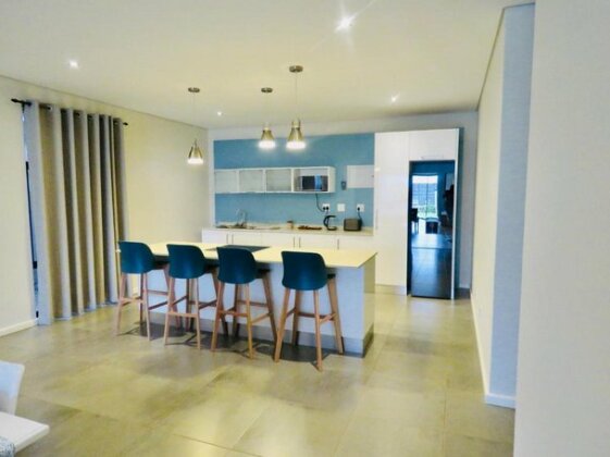 Ezulwini Executive Apartments - Photo3