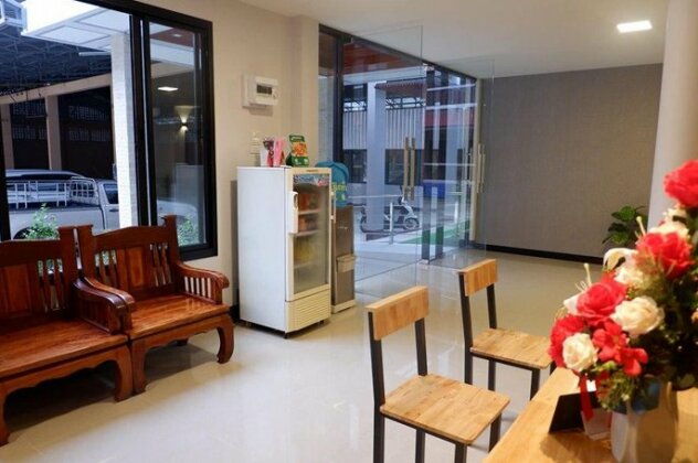 Nakarin Hotel - Photo3
