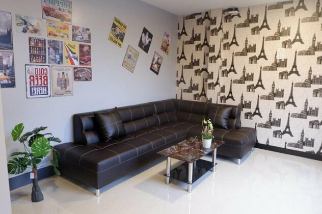 Nakarin Hotel - Photo4