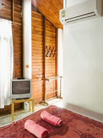 Baan LoyLom SuanAmphawa - Photo3