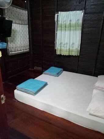 Bann Tonn Klong Amphawa - Photo2