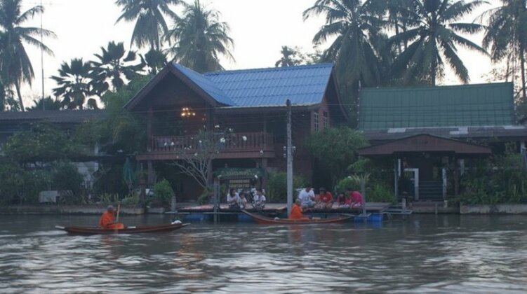 Ruenphen Homestay - Photo2