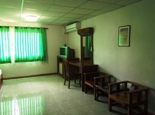 Dumrong Town Hotel - Photo5