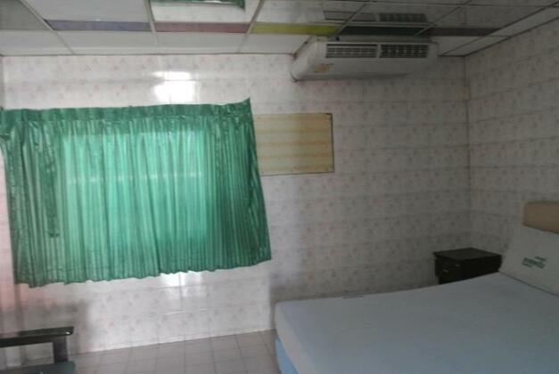 Bualuang HOTEL Ang Thong - Photo4