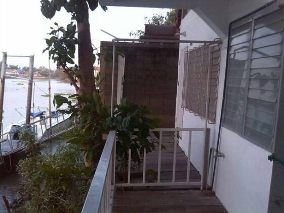Bann Loongdang Guesthouse - Photo4