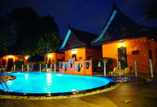 Pludhaya Resort & Spa - Photo2