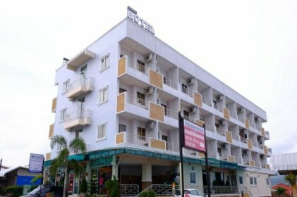 Banchang Apartment and Hotel