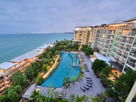Royal Phala Cliff Beach Resort - Photo2