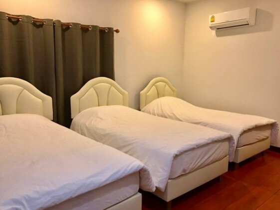 Hugphaeng Garden Resort - Photo3
