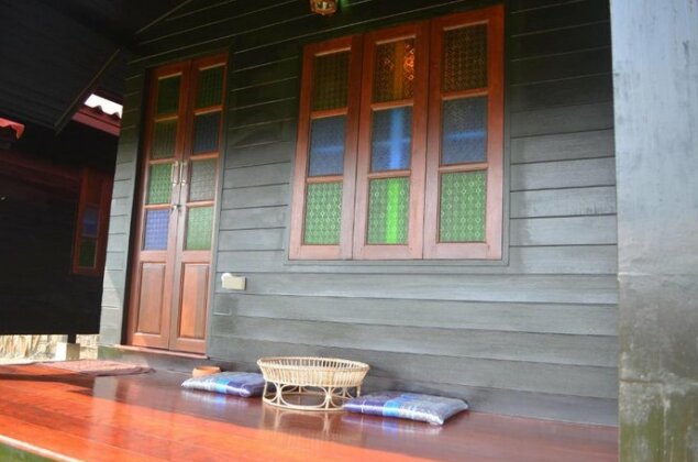 Private Thai House in Coconut Farm - Photo2