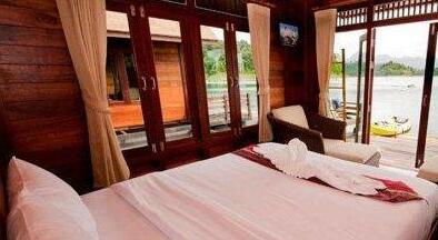 500 Rai Floating Resort - Photo3
