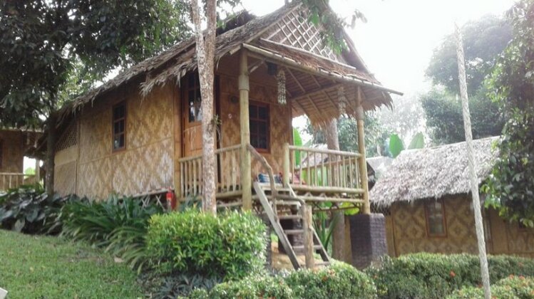 Bamboo Jungle Resort - Photo2