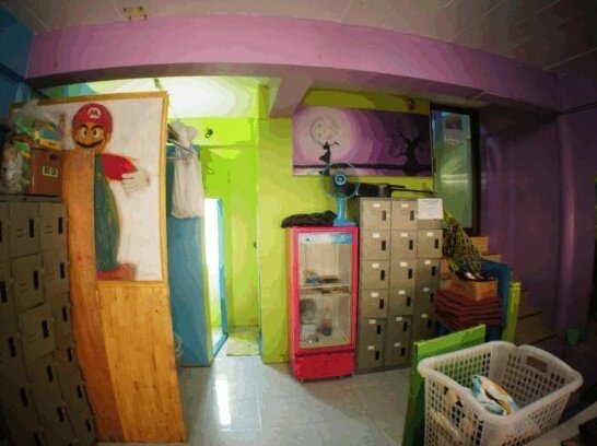 Dancing Elephant No 1 Part Hostel - Photo2
