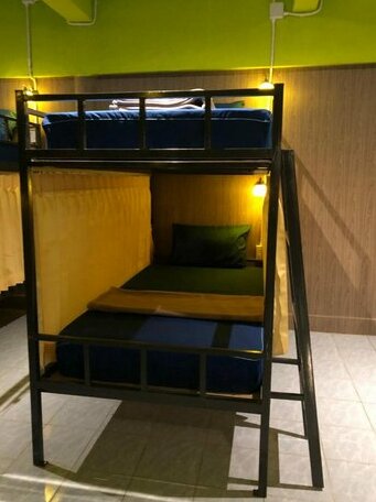 Longshot Hostel - Photo5