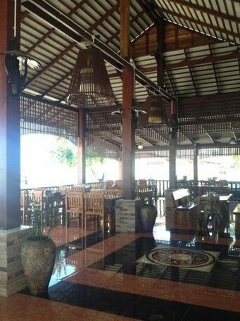 Mac's Bay Resort - Photo5