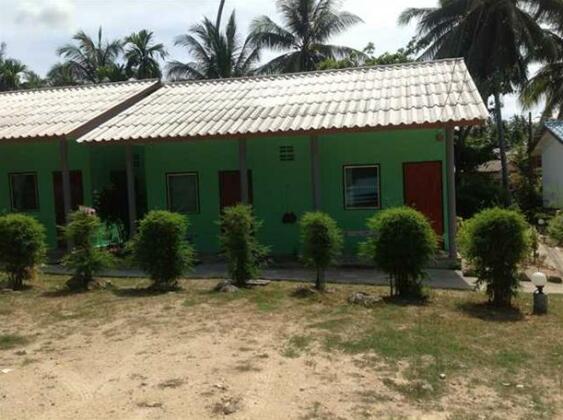One More Night Beach Resort - Photo3