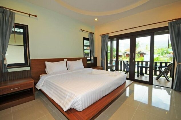 Phatcharee Resort - Photo4