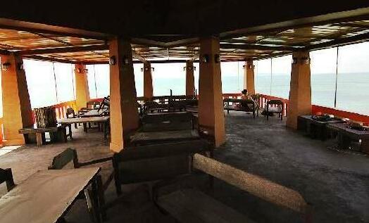 Sea Breeze Resort Ban Tai - Photo4