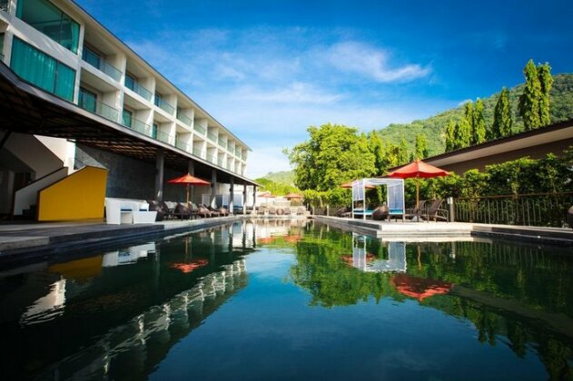 Sunset Beach Club Hotel - Photo2