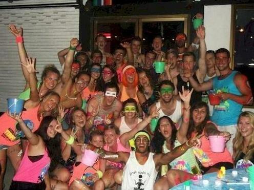 The Party Hostel - Photo3