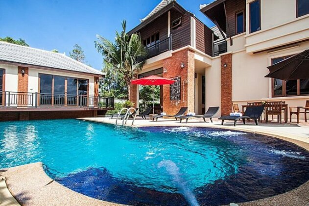 Beverly Thai House Pool Villa - Photo2