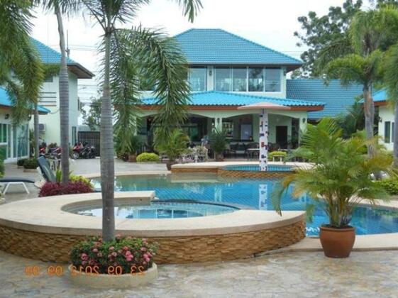 Rendezvous Resort Pattaya