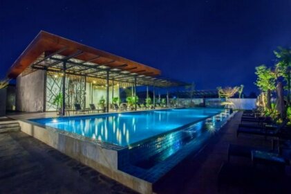 Sea Two Pool Villa Resort Pattaya