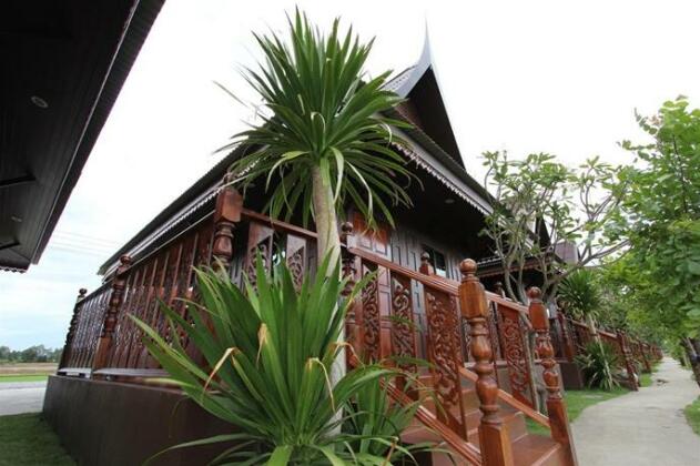 Ruean Thai Home Resort - Photo2
