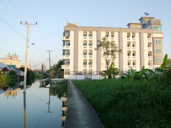 At Ease Residence Suvarnabhumi - Photo2