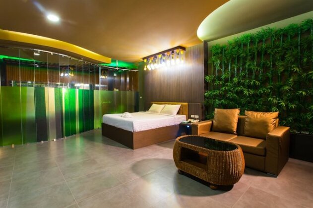 Dream Design Hotel - Photo2