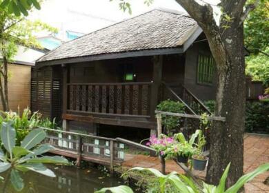 Khum Bang Kaew Resort