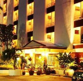 Nawarat Resort & Serviced Apartment Hotel - Photo3