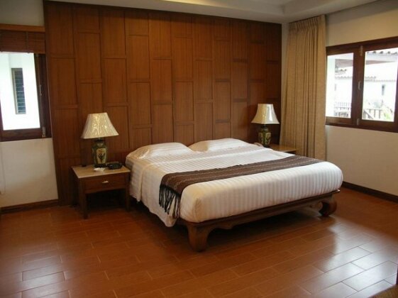 Sailom Resort Bangsaphan - Photo5