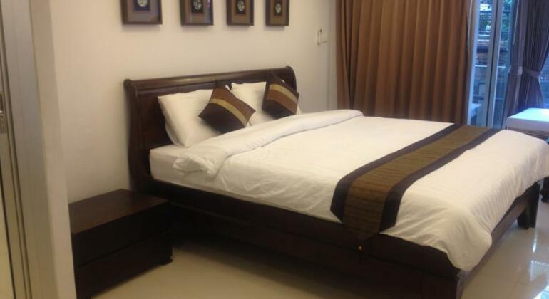 39 Living - Photo3