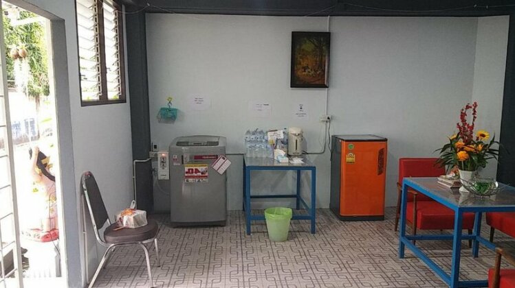 9g Room - Photo5