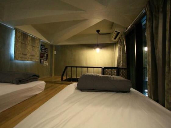 A7 Hidden Hostel Bangkok - Photo4