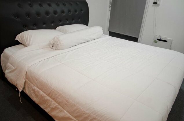 Bed and Butler Hostel - Photo5