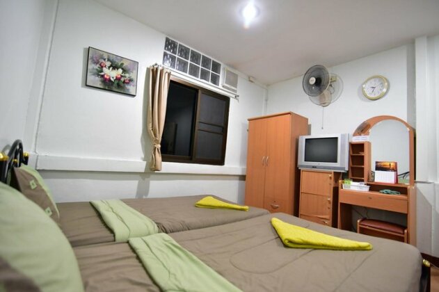 Chaiwat Guesthouse - Photo4