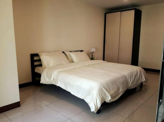 Cozy for 2 PPL/30 mins to DMK Airport/Near center - Photo2