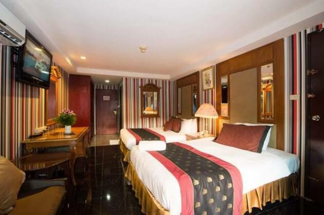 Diamond City Hotel - Photo5
