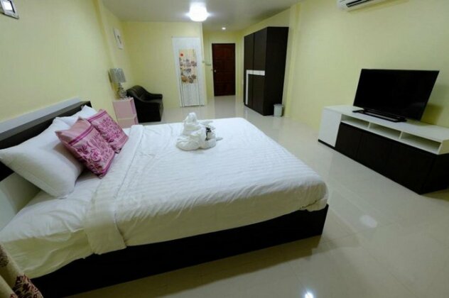 Donmueang Airport Residence - Photo4
