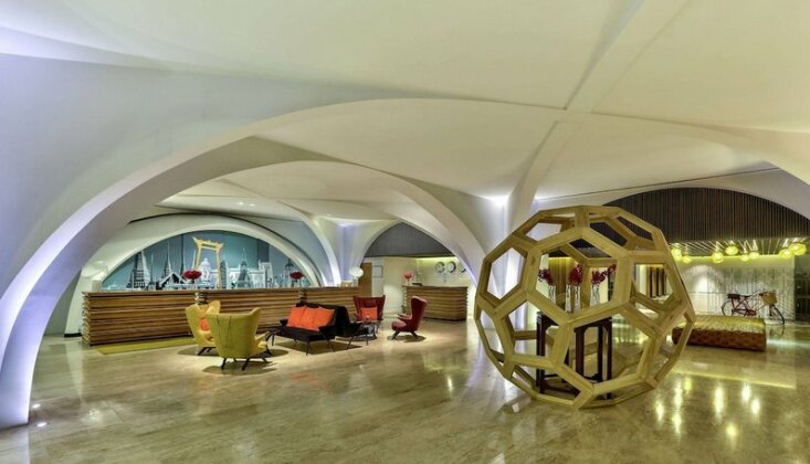 DoubleTree by Hilton Sukhumvit Bangkok - Photo3
